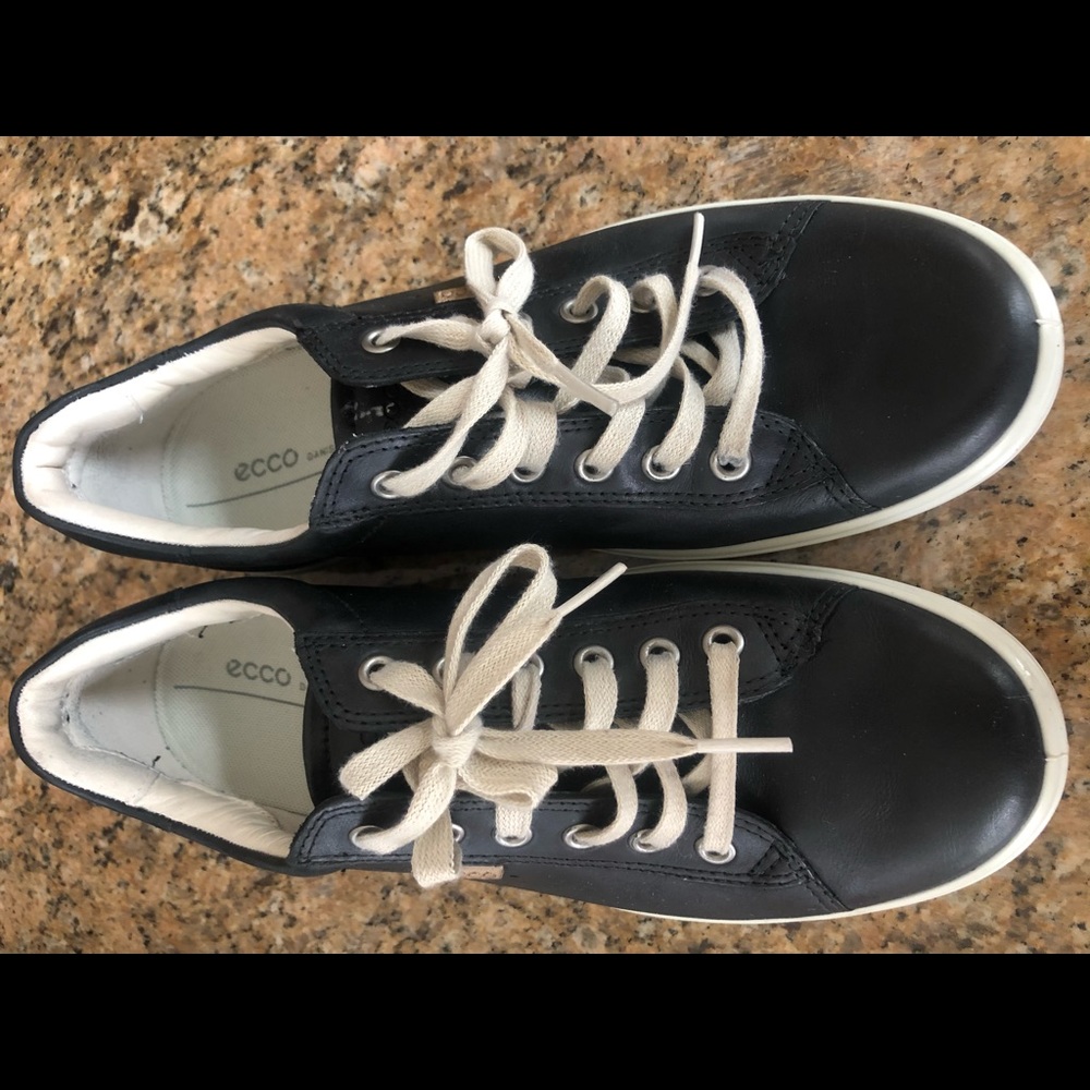 Ecco Soft Sneakers